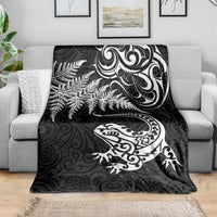 New Zealand Tuatara Tribal Tattoo Blanket Silver Fern and Maori Pattern Black Color LT03 - Polynesian Pride