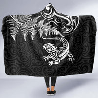New Zealand Tuatara Tribal Tattoo Hooded Blanket Silver Fern and Maori Pattern Black Color LT03 - Polynesian Pride