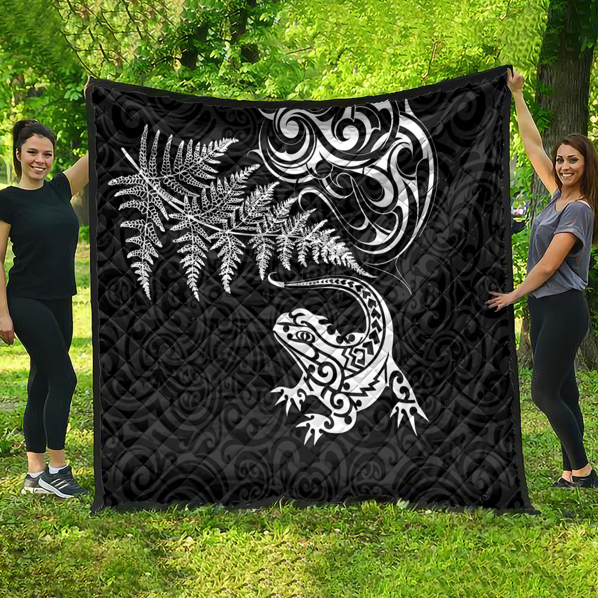 New Zealand Tuatara Tribal Tattoo Quilt Silver Fern and Maori Pattern Black Color LT03 - Polynesian Pride