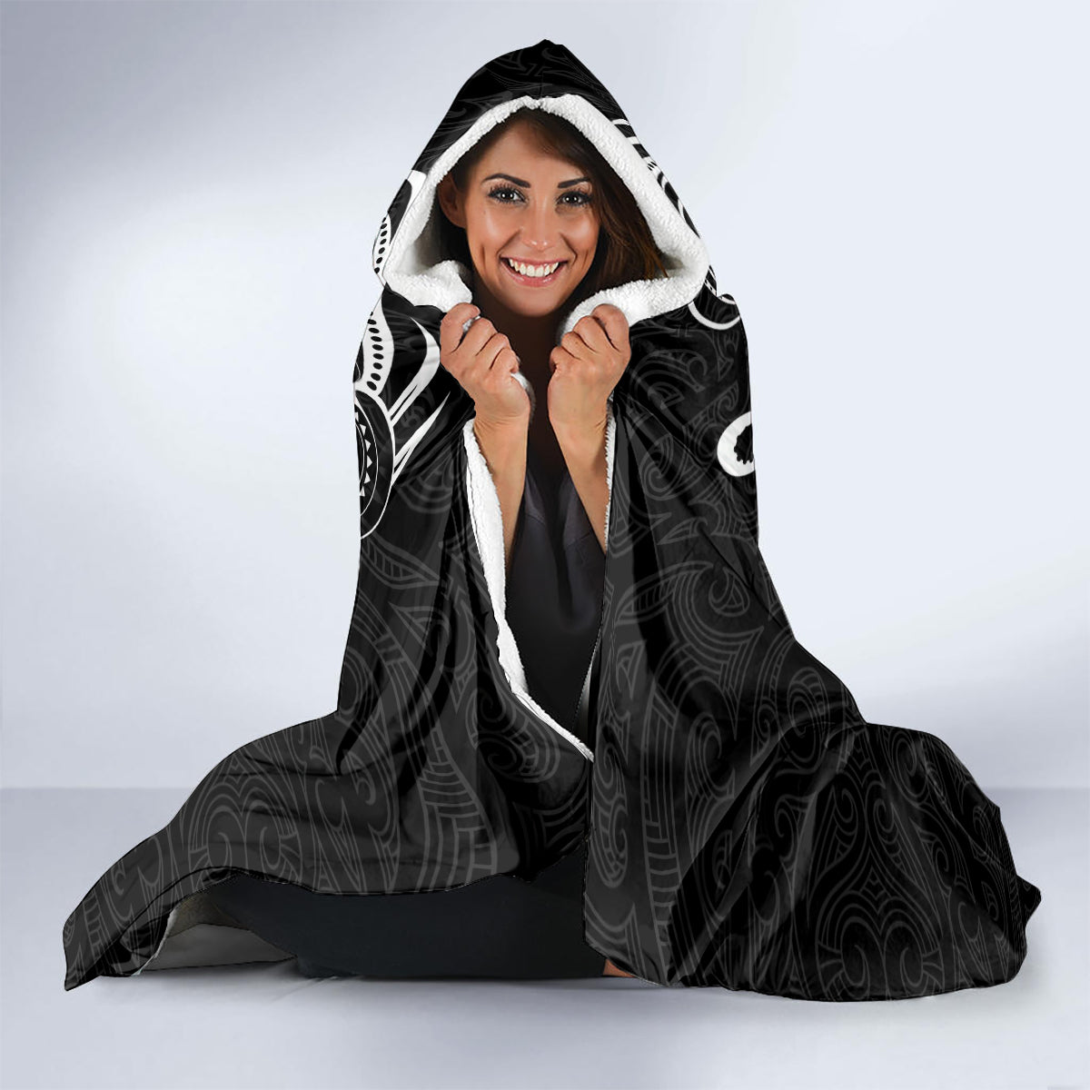 New Zealand Octopus Tattoo and Fern Hooded Blanket Maori Pattern LT03 - Polynesian Pride