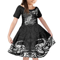 New Zealand Crocodile Tattoo and Fern Family Matching Summer Maxi Dress and Hawaiian Shirt Maori Pattern LT03 Daughter's Dress Black - Polynesian Pride