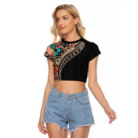 Hawaiian Hibiscus and Tropical Leaves Raglan Cropped T Shirt Patchwork Grunge Abstract and Tapa Tribal Pattern Half Style LT03 Female Black - Polynesian Pride