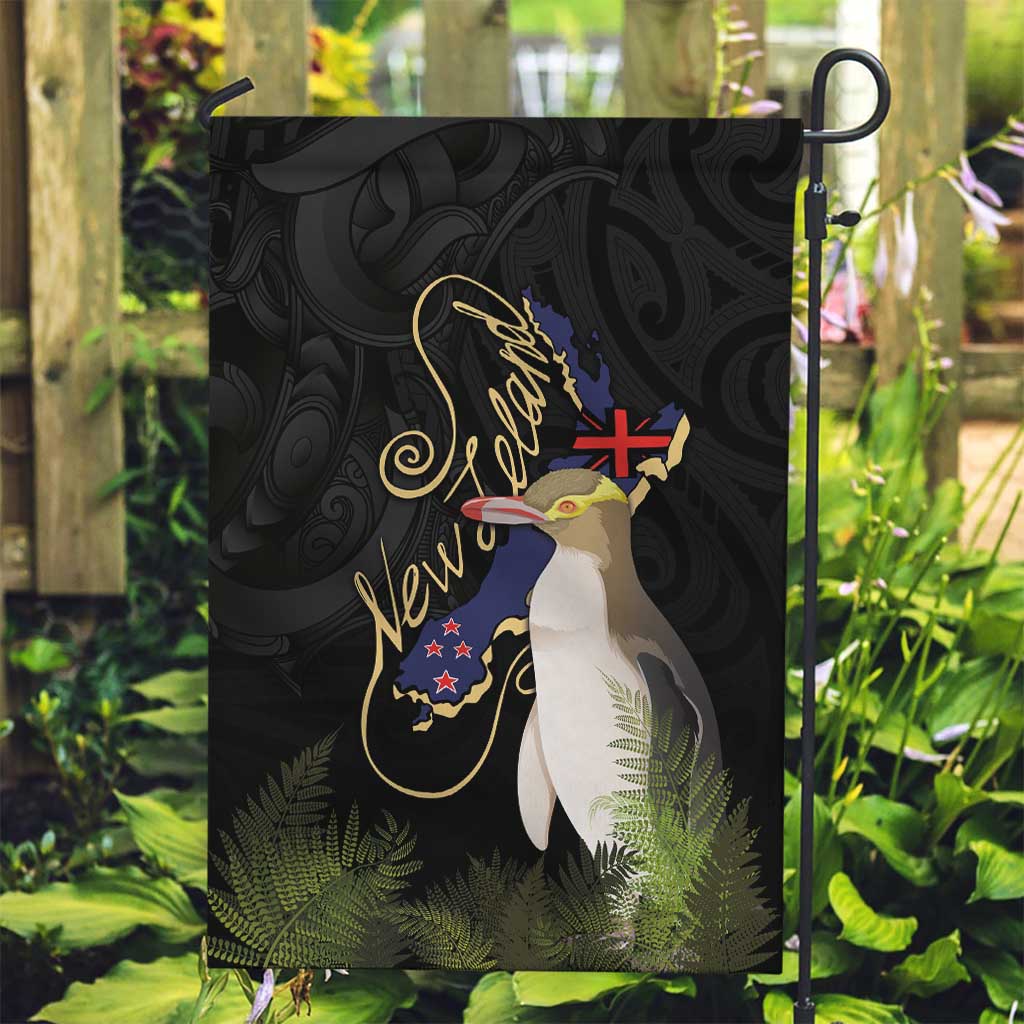 New Zealand Hoiho Garden Flag Maori Art Tattoo and Silver Fern LT03 Garden Flag Black - Polynesian Pride