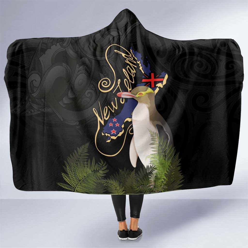 New Zealand Hoiho Hooded Blanket Maori Art Tattoo and Silver Fern LT03 One Size Black - Polynesian Pride