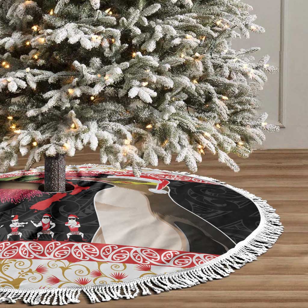 New Zealand Merry Christmas Tree Skirt Hoiho Xmas - Haka Dance and Pohutukawa LT03 - Polynesian Pride