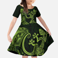 New Zealand Gecko Maori Art Tattoo Family Matching Tank Maxi Dress and Hawaiian Shirt LT03 Daughter's Dress Green - Polynesian Pride