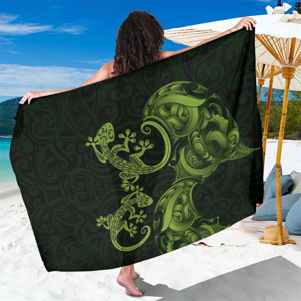 New Zealand Gecko Maori Art Tattoo Sarong LT03 One Size 44 x 66 inches Green - Polynesian Pride