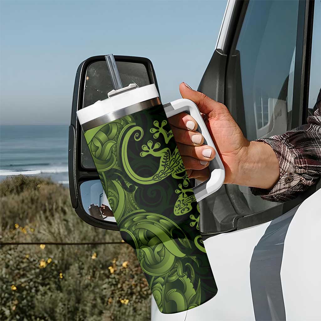 New Zealand Gecko Maori Art Tattoo Tumbler With Handle