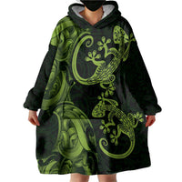 New Zealand Gecko Maori Art Tattoo Wearable Blanket Hoodie LT03 - Polynesian Pride