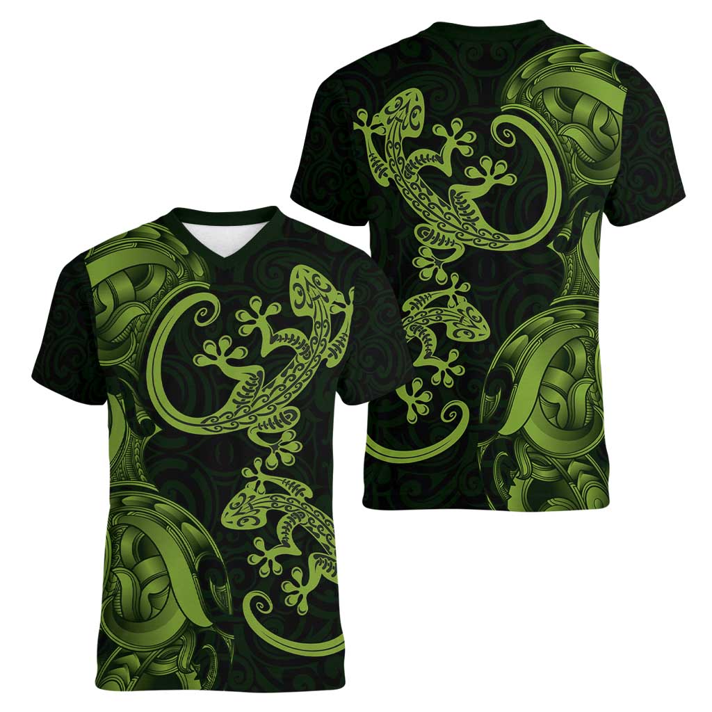 New Zealand Gecko Maori Art Tattoo Women V-Neck T-Shirt LT03 - Polynesian Pride