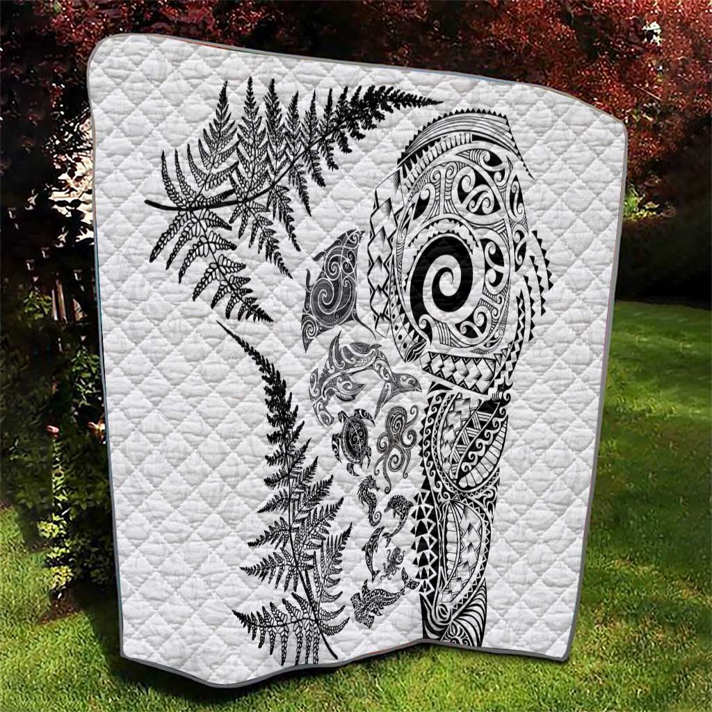 New Zealand Sea Animals Quilt with Maori Koru Tribal Tattoo and Silver Ferns White Color LT03 - Polynesian Pride