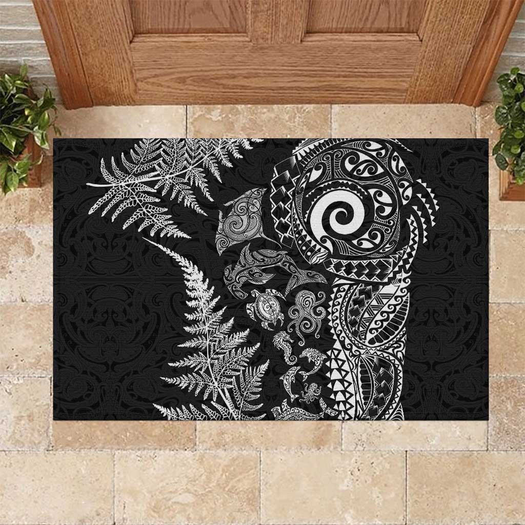 New Zealand Sea Animals Rubber Doormat with Maori Koru Tribal Tattoo and Silver Ferns Black Color
