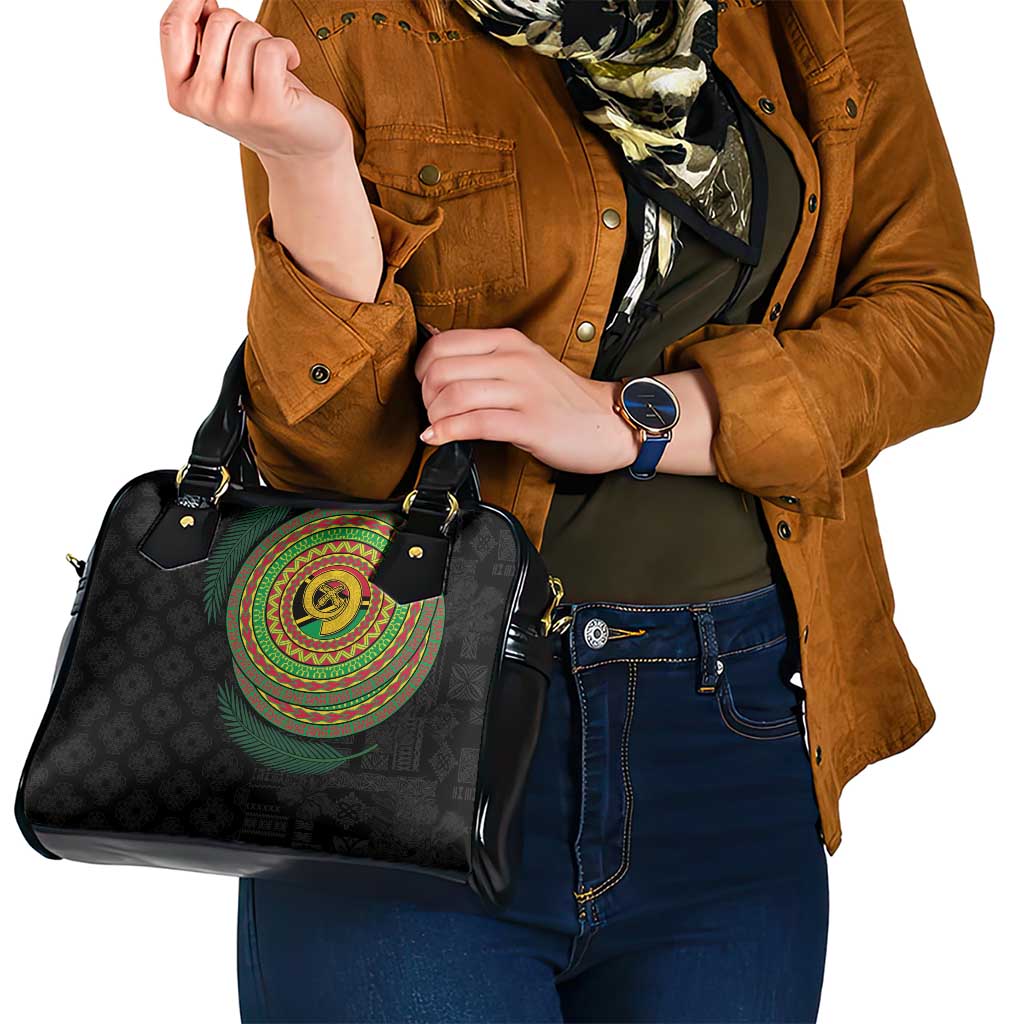 Vanuatu Tribal Tattoo with Namele Leaves Shoulder Handbag