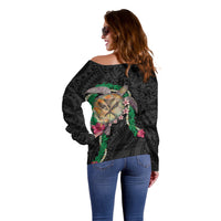 Hawaii Pikake and Maile Lei Off Shoulder Sweater Honu Polynesian Pattern Black Color LT03 - Polynesian Pride