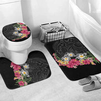 Hawaiian Tropical Flowers and Tribal Turtles Bathroom Set Polynesian Art Motifs Black Color LT03 Mat Set Only (3 pcs) One Size Black - Polynesian Pride