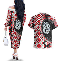 Red Taniko Motif Aotearoa Manaia and Silver Fern Couples Matching Off The Shoulder Long Sleeve Dress and Hawaiian Shirt LT03 - Polynesian Pride