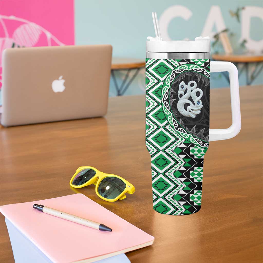 Green Taniko Motif Aotearoa Manaia and Silver Fern Tumbler With Handle