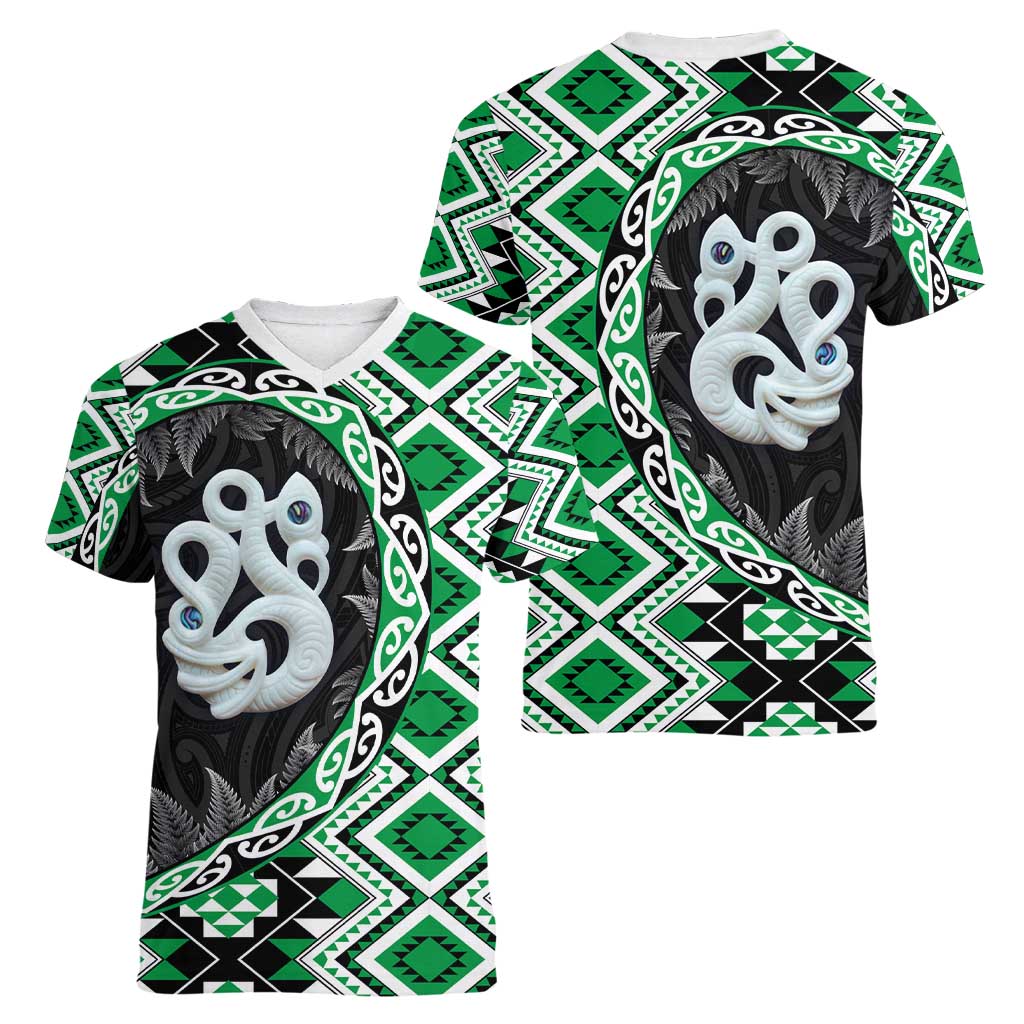 Green Taniko Motif Aotearoa Manaia and Silver Fern Women V-Neck T-Shirt LT03 - Polynesian Pride
