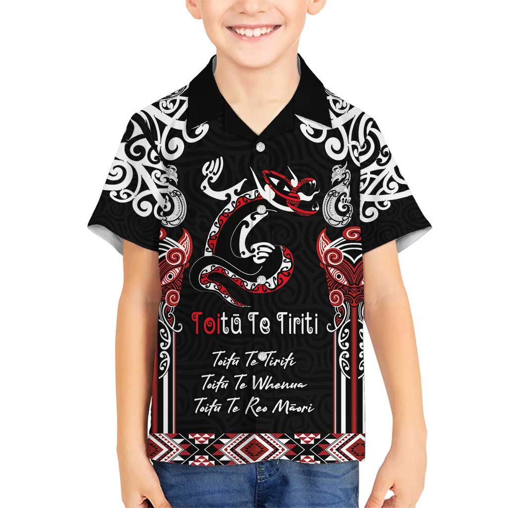 Aotearoa Toitu Te Tiriti-Maori Taniwha Family Matching Summer Maxi Dress and Hawaiian Shirt Toitu Te Whenua Toitu Te Reo Maori LT03 Son's Shirt Black - Polynesian Pride