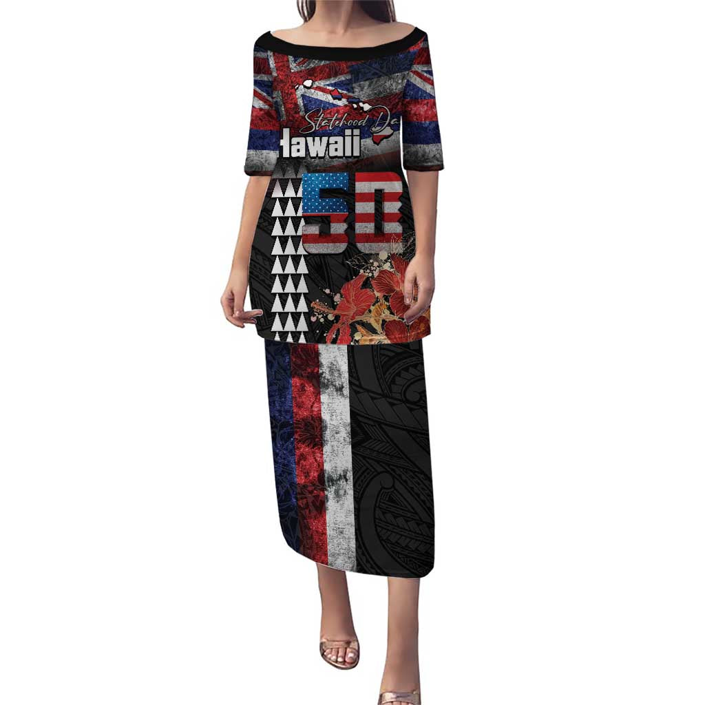 Hawaii Statehood Day Puletasi 50th state of the United States Kakau Tattoos and Hibiscus Grunge - Polynesian Pride