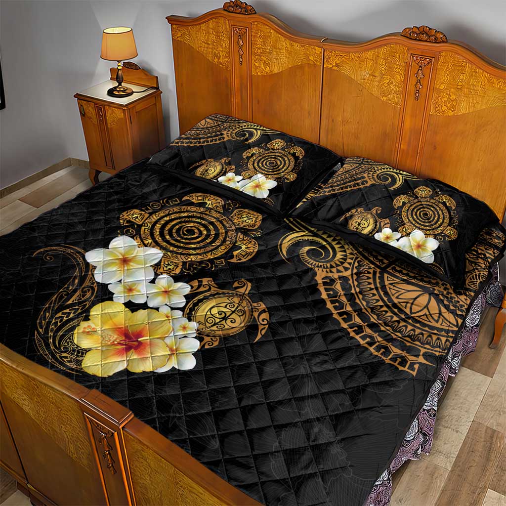 Polynesian Turtle Quilt Bed Set Plumeria Hibiscus Pattern Black Color