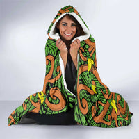 New Zealand Kowhai Flowers Hooded Blanket Maori Koru Pattern LT03 - Polynesian Pride