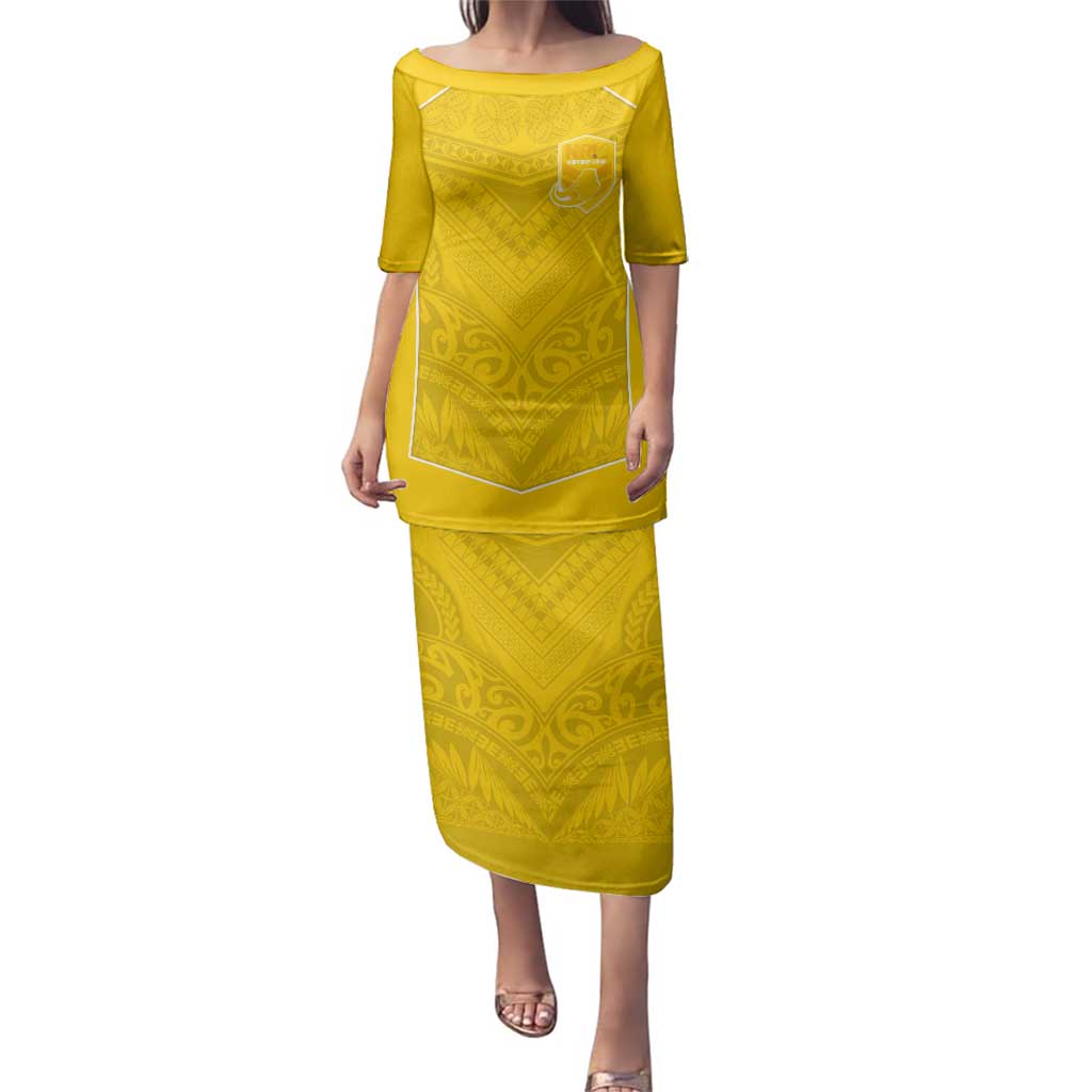 Custom Niue Rugby Family Matching Puletasi and Hawaiian Shirt Hiapo Tribal Motifs Sporty Style LT03 Mom's Dress Yellow - Polynesian Pride
