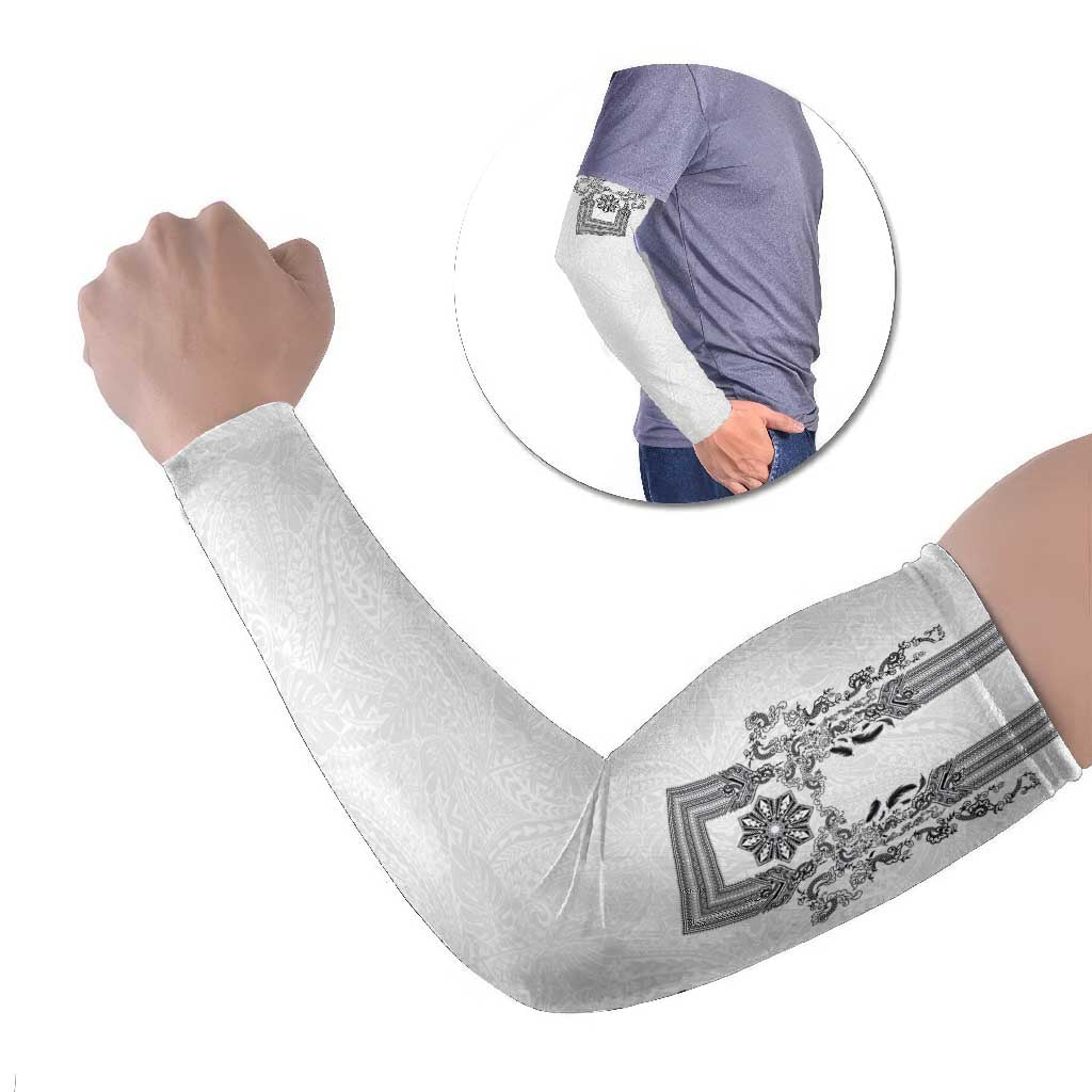 Philippines Barong Style Arm Sleeves with Polynesian Art and Leaf Motif Black-White Color