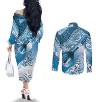 Personalised New Zealand Aotearoa Darts Masters Couples Matching Off The Shoulder Long Sleeve Dress and Long Sleeve Button Shirt Maori Art Tattoo with Tribal Dart Symbol Blue LT03 - Polynesian Pride