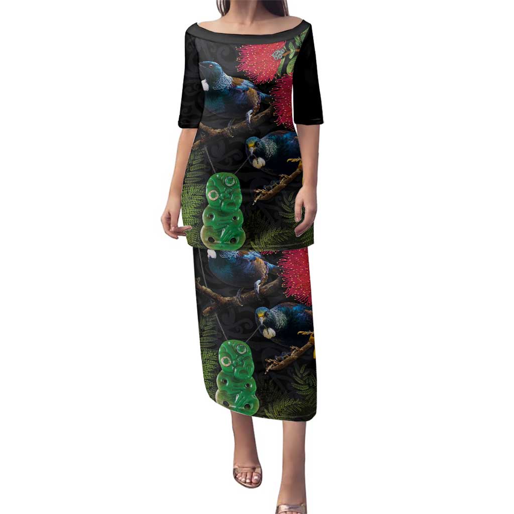 New Zealand Tui Family Matching Puletasi and Hawaiian Shirt Guardians of the Hei Tiki - Maori Art and Plants LT03 Mom's Dress Black - Polynesian Pride