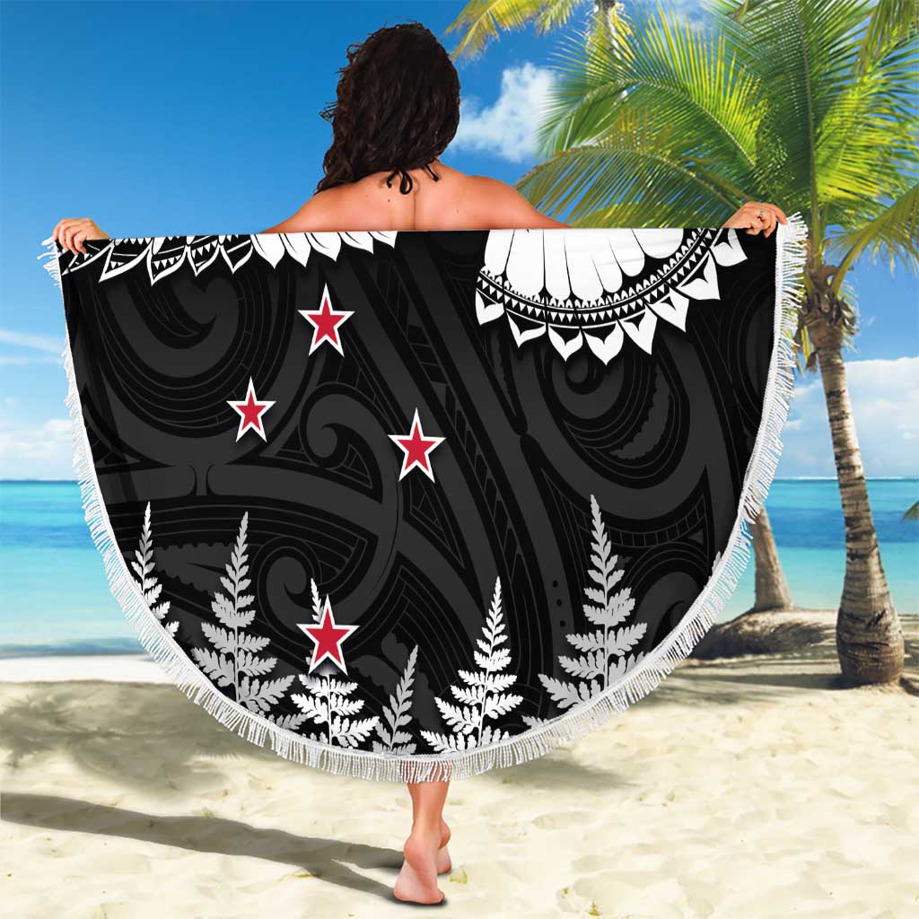 New Zealand Kea Bird Beach Blanket Maori Tattoo and Silver Fern Black Color LT03 - Polynesian Pride