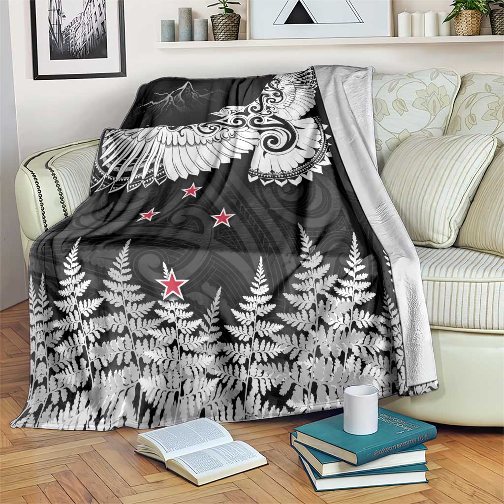 New Zealand Kea Bird Blanket Maori Tattoo and Silver Fern Black Color LT03 Black - Polynesian Pride