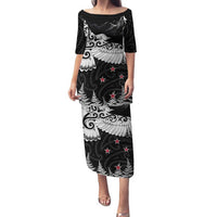 New Zealand Kea Bird Family Matching Puletasi and Hawaiian Shirt Maori Tattoo and Silver Fern Black Color LT03 Mom's Dress Black - Polynesian Pride