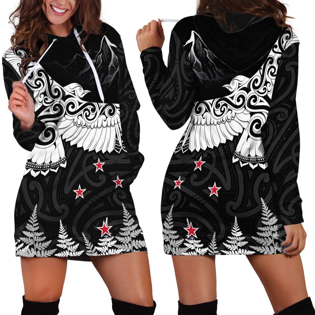 New Zealand Kea Bird Hoodie Dress Maori Tattoo and Silver Fern Black Color LT03 - Polynesian Pride