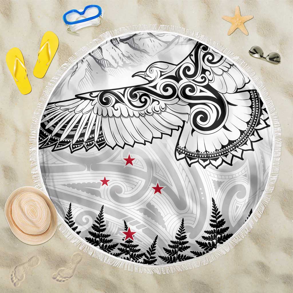 New Zealand Kea Bird Beach Blanket Maori Tattoo and Silver Fern White Color LT03 One Size 150cm White - Polynesian Pride