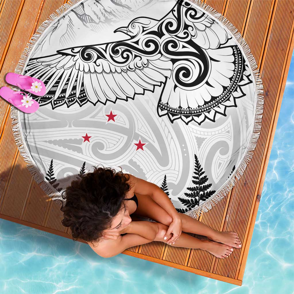 New Zealand Kea Bird Beach Blanket Maori Tattoo and Silver Fern White Color LT03 - Polynesian Pride