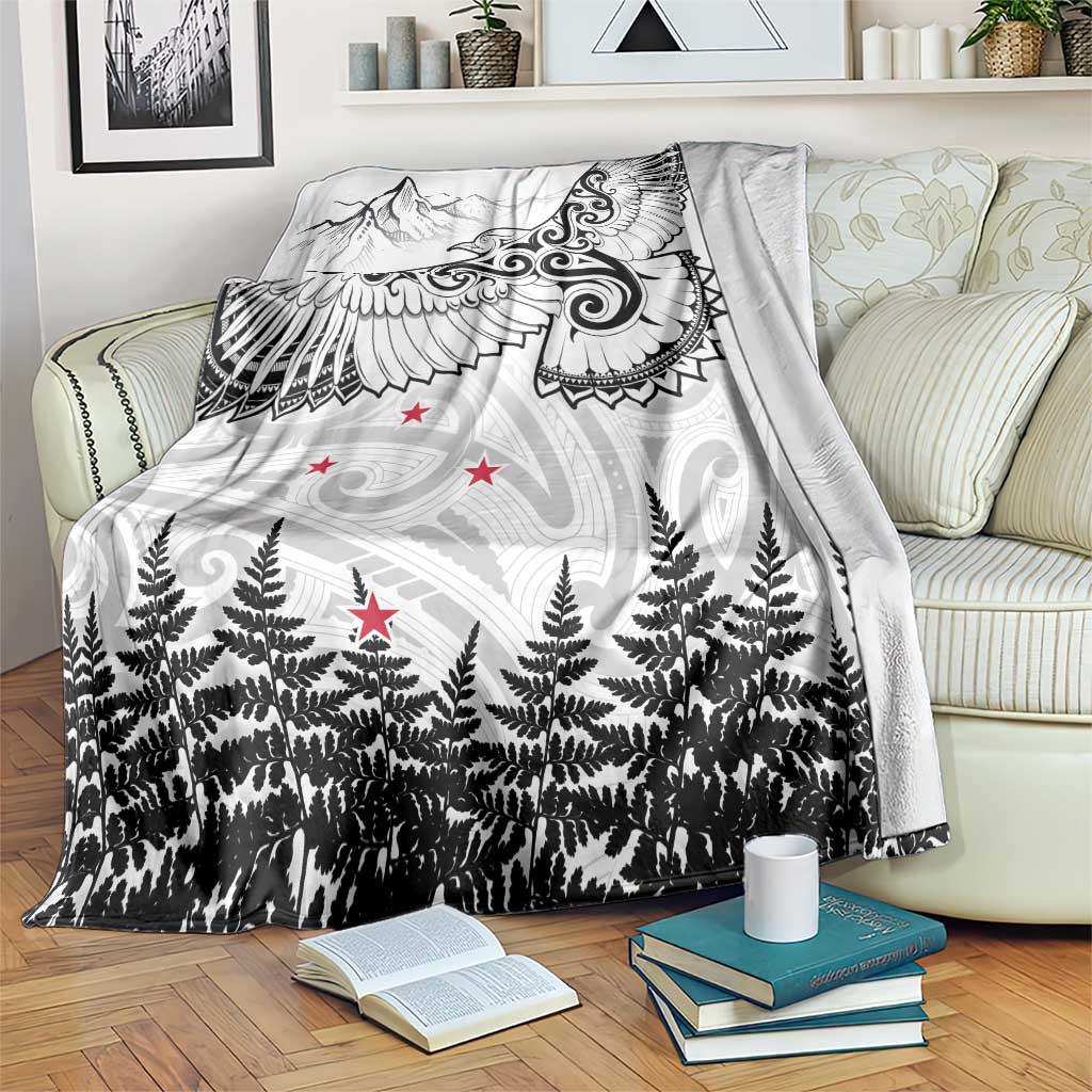 New Zealand Kea Bird Blanket Maori Tattoo and Silver Fern White Color LT03 White - Polynesian Pride