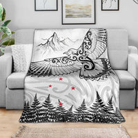 New Zealand Kea Bird Blanket Maori Tattoo and Silver Fern White Color LT03 - Polynesian Pride