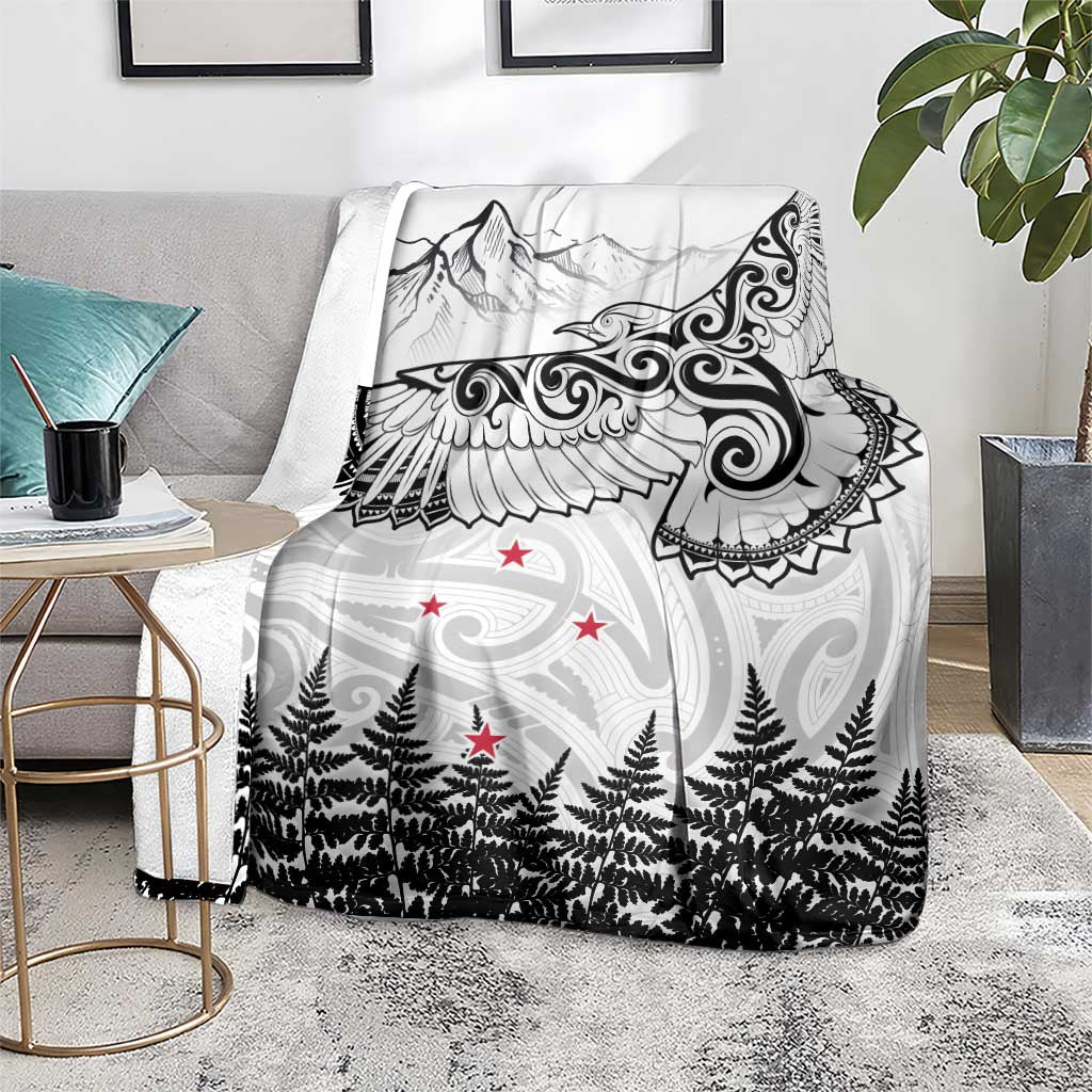 New Zealand Kea Bird Blanket Maori Tattoo and Silver Fern White Color LT03 - Polynesian Pride
