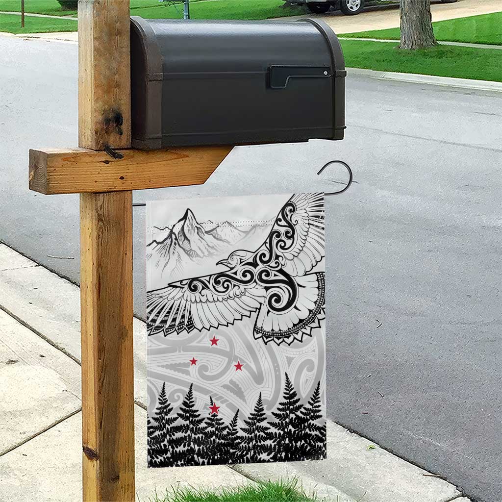 New Zealand Kea Bird Garden Flag Maori Tattoo and Silver Fern White Color LT03 - Polynesian Pride