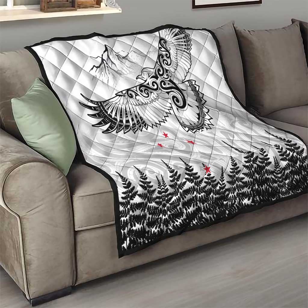New Zealand Kea Bird Quilt Maori Tattoo and Silver Fern White Color LT03 - Polynesian Pride