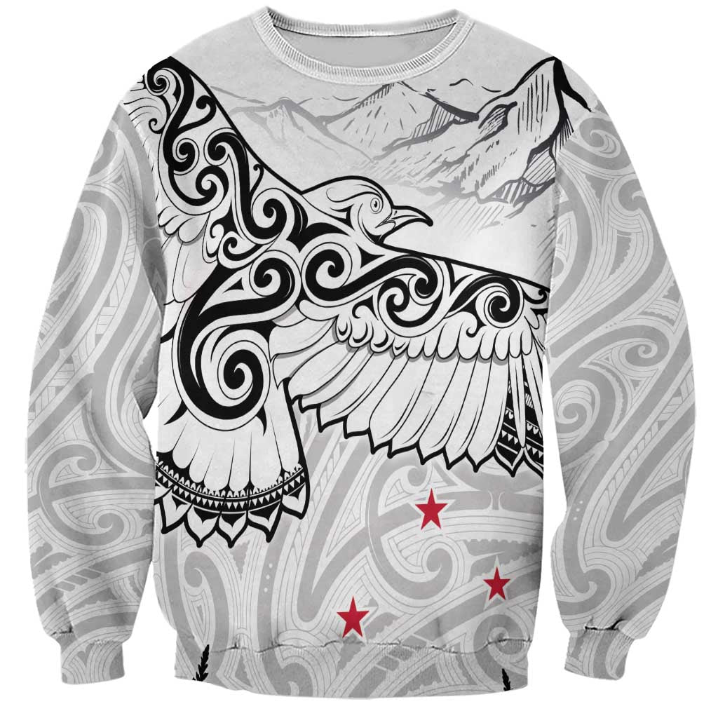 New Zealand Kea Bird Sweatshirt Maori Tattoo and Silver Fern White Color LT03 Unisex White - Polynesian Pride