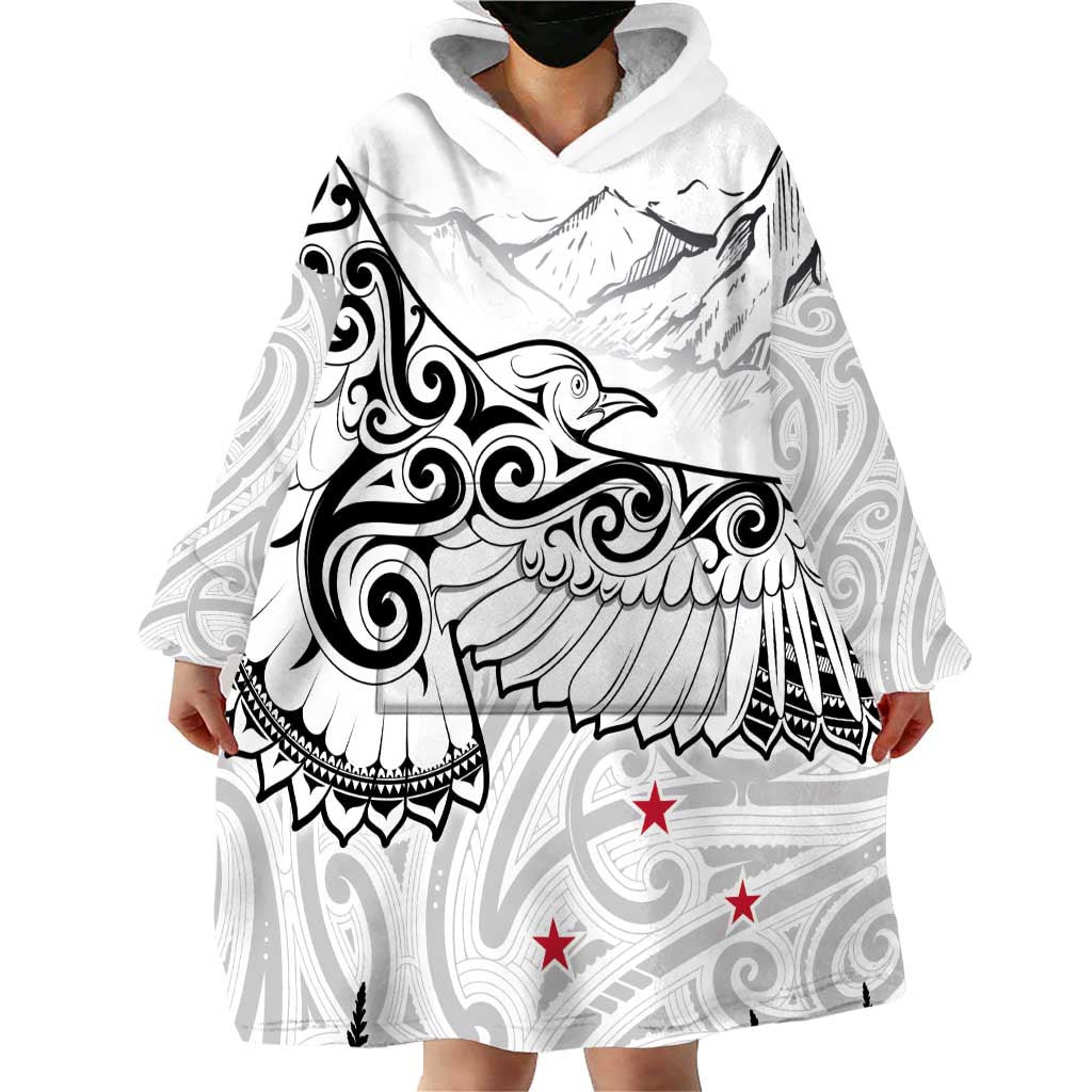 New Zealand Kea Bird Wearable Blanket Hoodie Maori Tattoo and Silver Fern White Color LT03 - Polynesian Pride