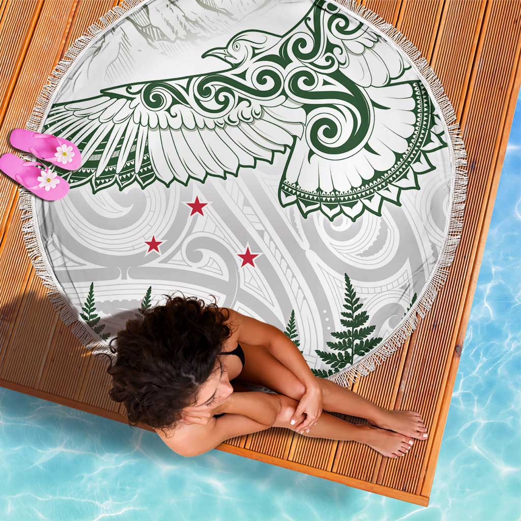 New Zealand Kea Bird Beach Blanket Maori Tattoo and Silver Fern Green Color LT03 - Polynesian Pride