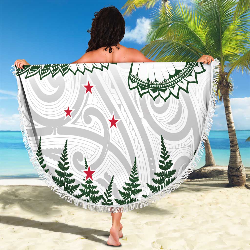 New Zealand Kea Bird Beach Blanket Maori Tattoo and Silver Fern Green Color LT03 - Polynesian Pride