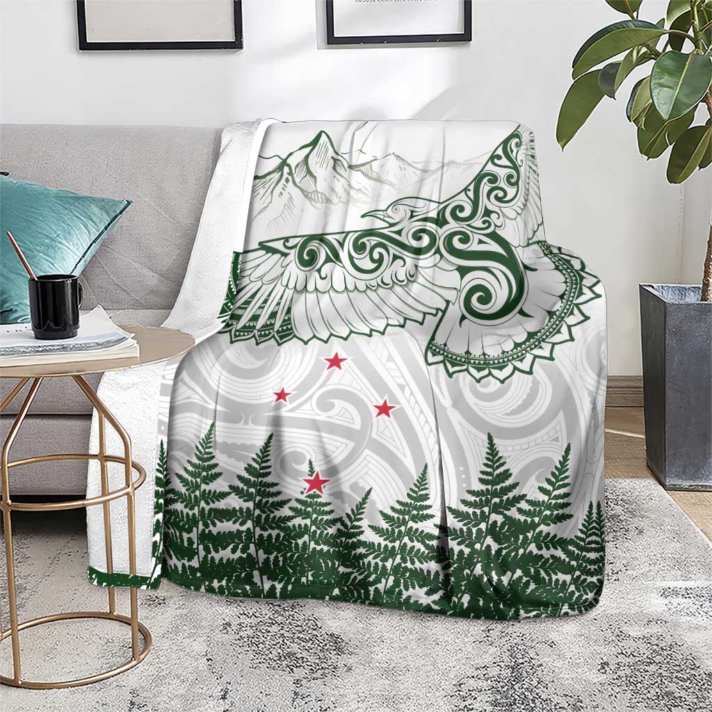 New Zealand Kea Bird Blanket Maori Tattoo and Silver Fern Green Color LT03 - Polynesian Pride