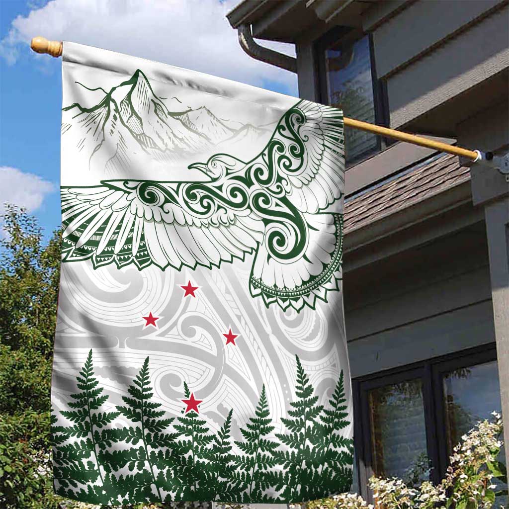 New Zealand Kea Bird Garden Flag Maori Tattoo and Silver Fern Green Color LT03 - Polynesian Pride