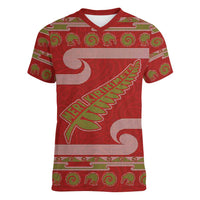 New Zealand Christmas Women V-Neck T-Shirt Meri Kirihimete Silver Fern Knit Style Green Color LT03 Female Green - Polynesian Pride