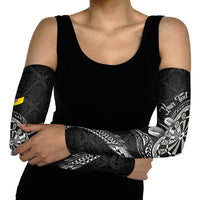 Personalised Niue Darts Masters Arm Sleeves Tribal Hiapo Dartboard - Polynesian Pride