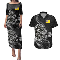 Personalised Niue Darts Masters Couples Matching Puletasi and Hawaiian Shirt Tribal Hiapo Dartboard LT03 Black - Polynesian Pride